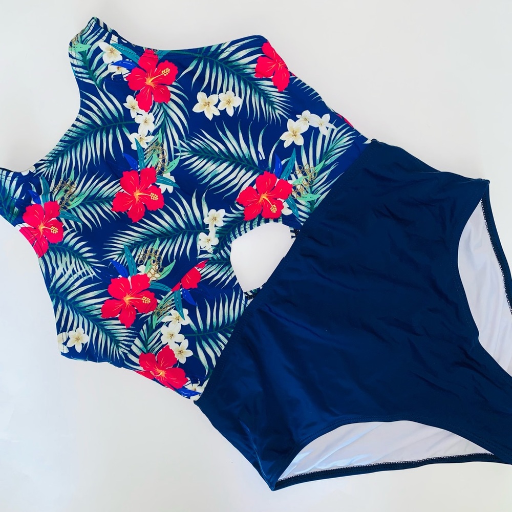 Cupshe Tropical Floral One-Piece Cutout Swimsuit